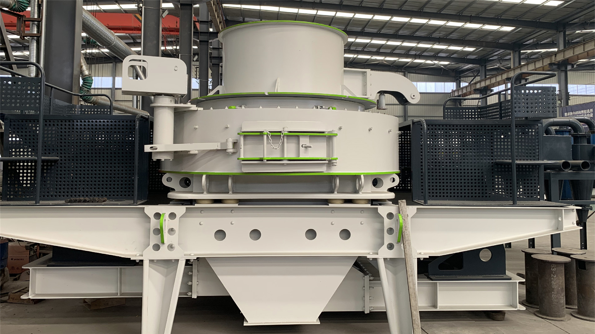 VSl series High-efficiency lmpact crusher